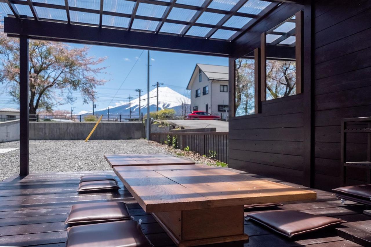 Villa Fuji Irodori Fujiyoshida Exterior foto